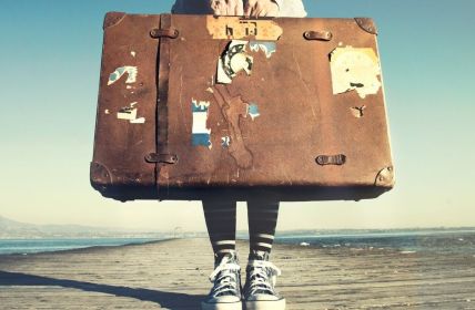 Deutsche Urlauber achten auf Mülltrennung (Foto: AdobeStock_103419248-Cristina Conti)